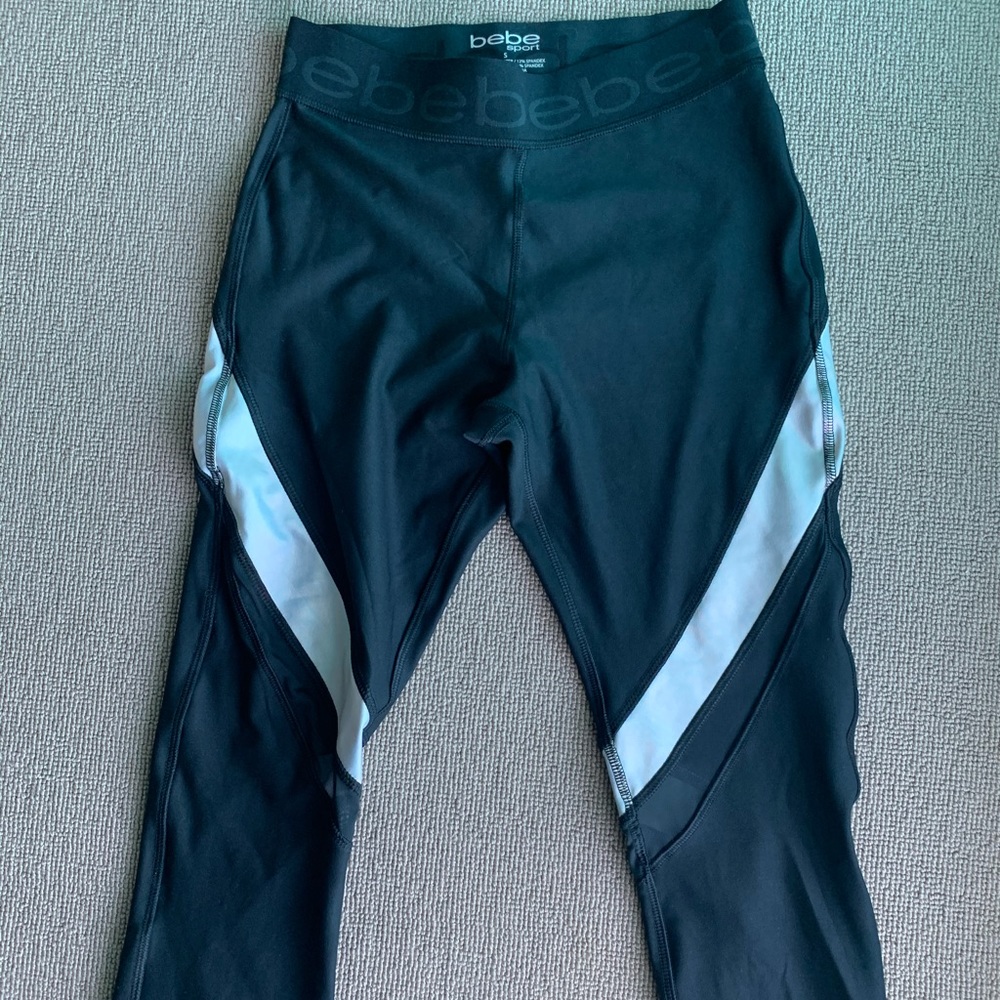 NEW Bebe black silver capris leggings SMALL gym running workout Pilates active